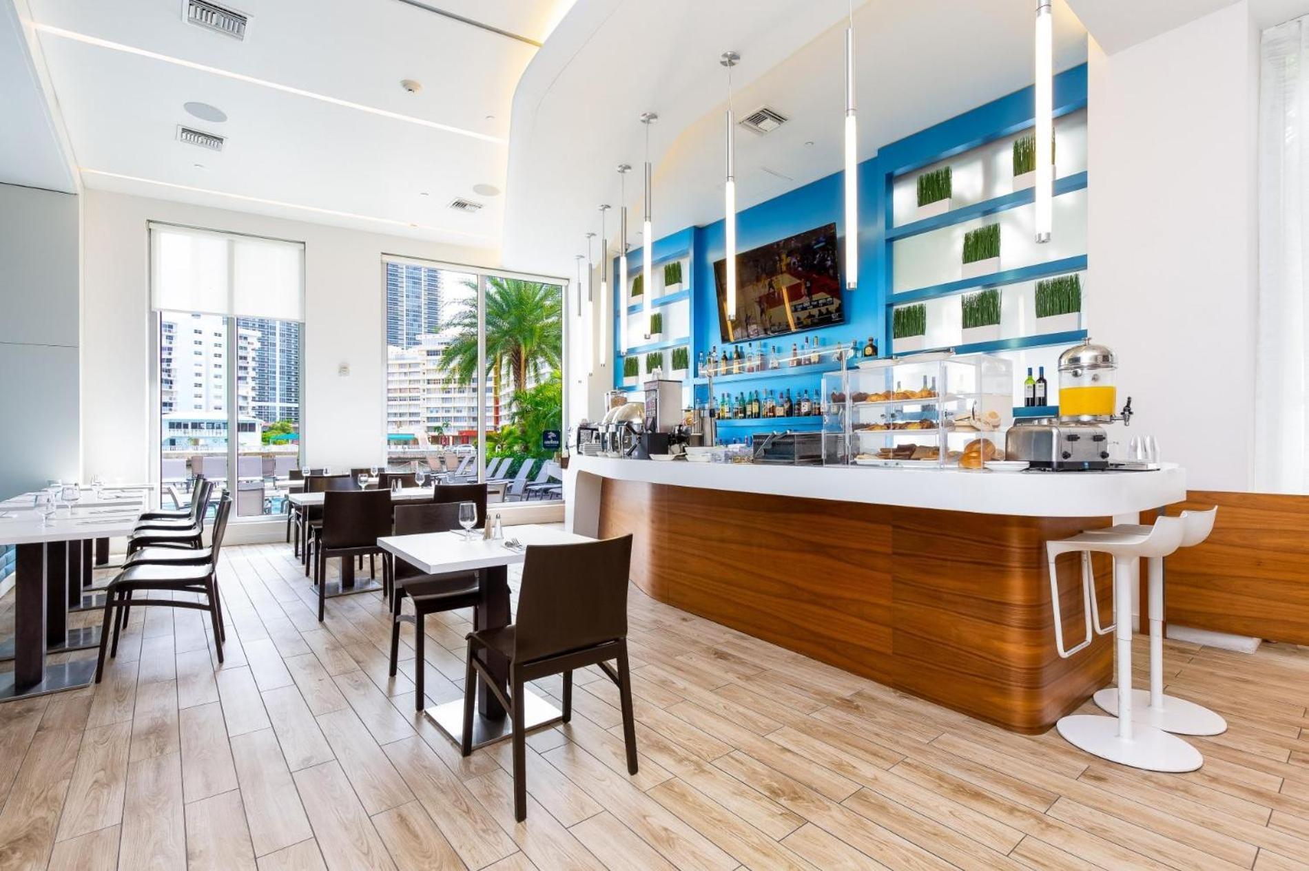 Modern One Bedroom Rental At Beach Walk Resort Miami 18Th Floor Hallandale Beach Kültér fotó